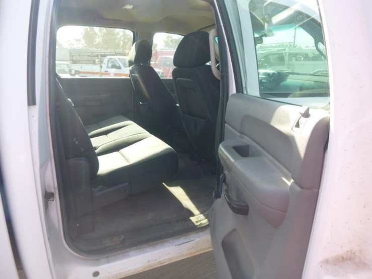 2008-chevrolet-2500-image-20