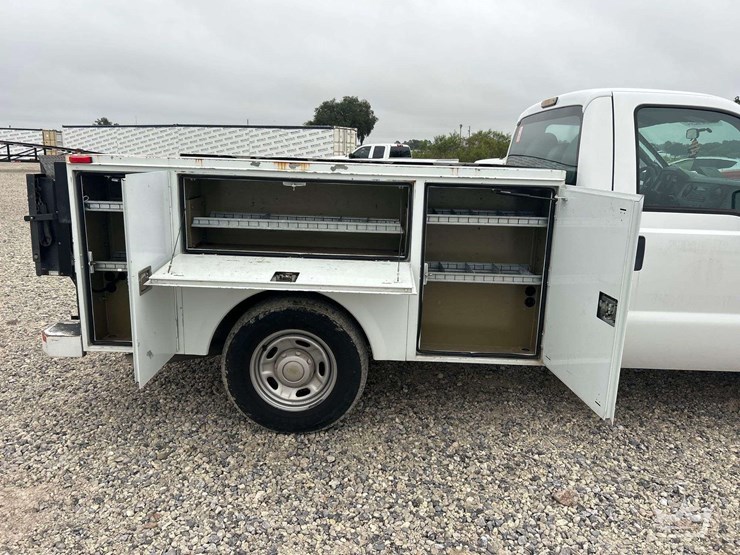 2015-ford-f250-image-22