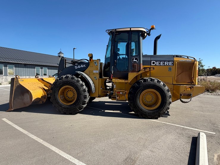 deere-544k-image-2