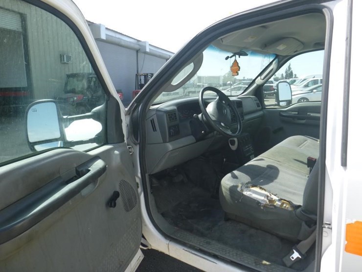 2003-ford-f450-image-6