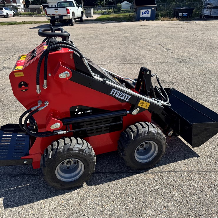 2026 Unused FT323TZ Future Skid Steer Wheeler Loader