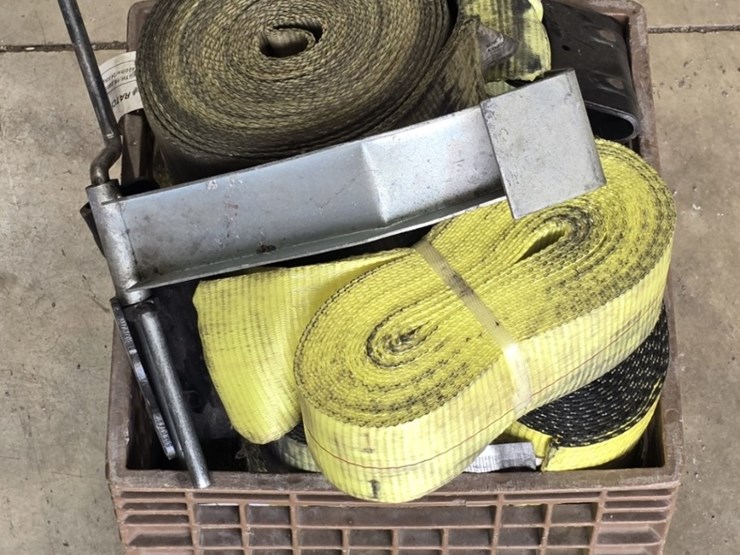 crate-of-ratchet-straps-image-2