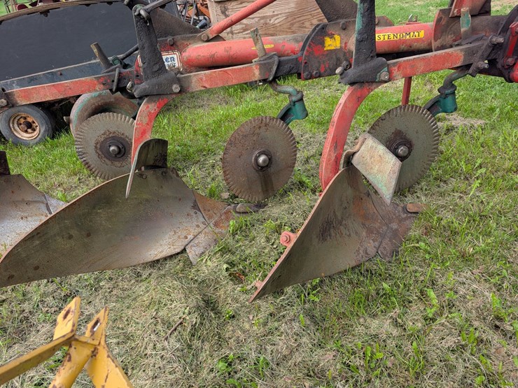 #4061-•-kverneland-3-bottom-plow-image-3