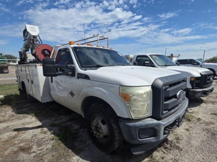 2016-ford-f350-image-2