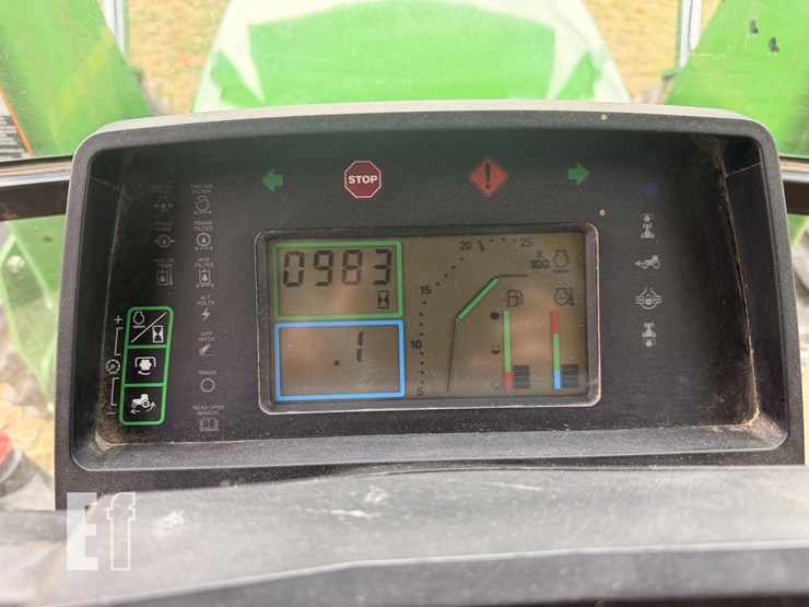 2000-john-deere-7510-image-17