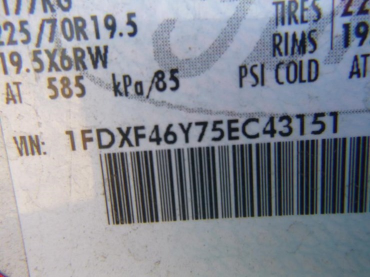 2005-ford-f450-image-36