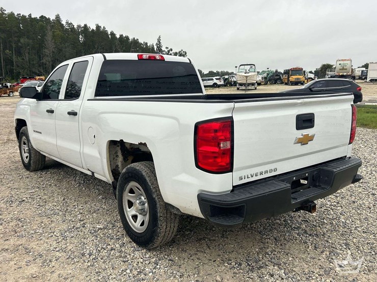2018-chevrolet-silverado-1500-image-4