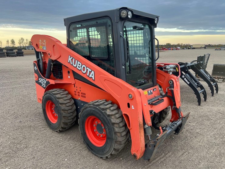 kubota-ssv75-image-3