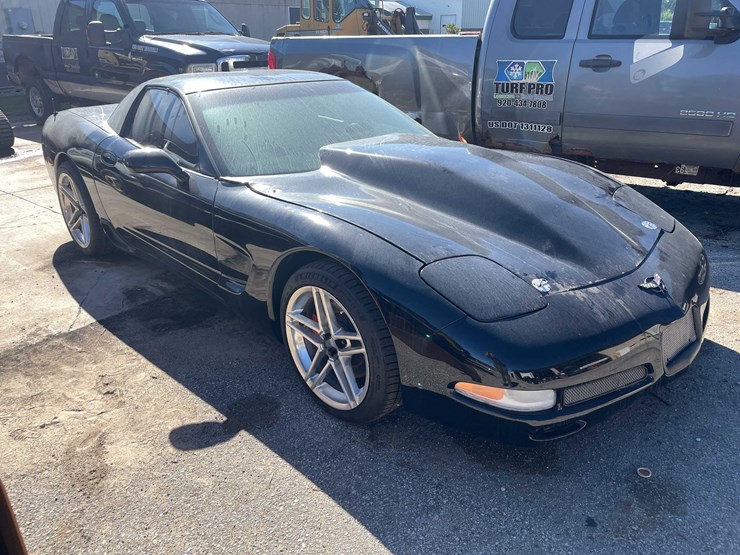 #1789-•-2001-chevy-corvette-(has-wi-title)-image-3