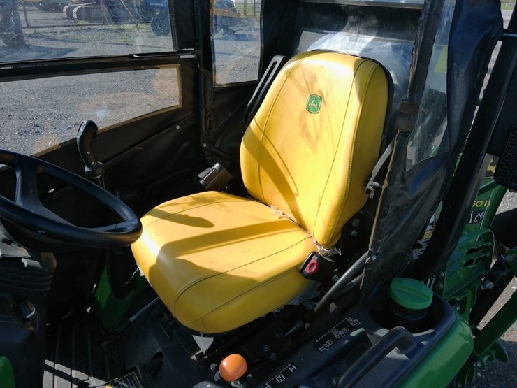 john-deere-1025r-image-9