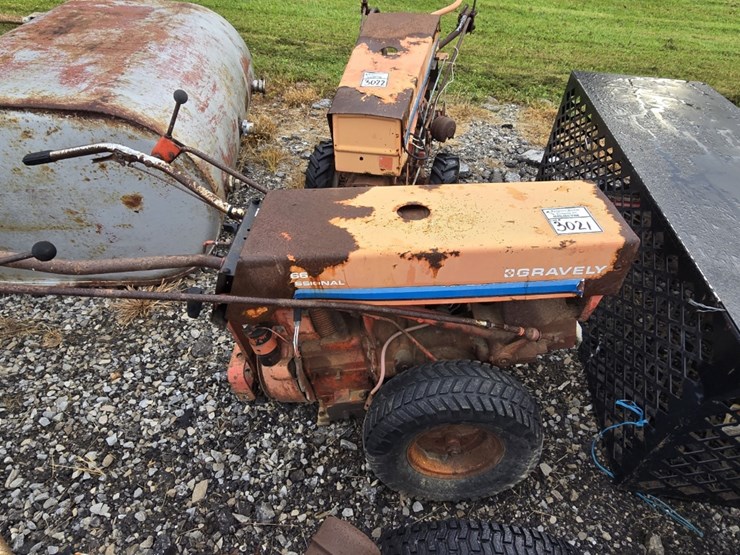 gravely-5655-walk-behind-tractor-image-2