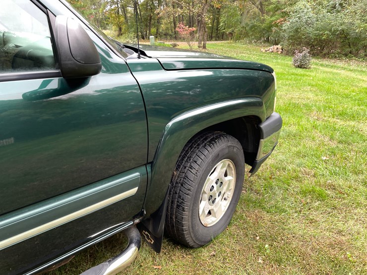 2005-chevrolet-1500-image-46