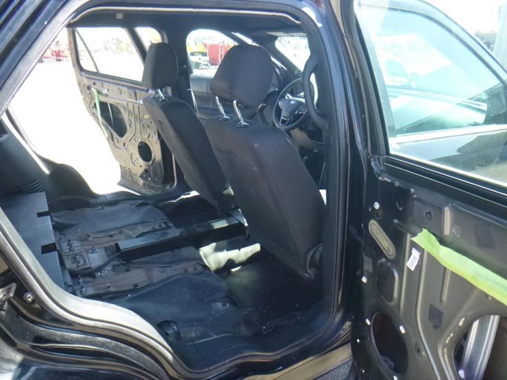 2018-ford-explorer-image-9