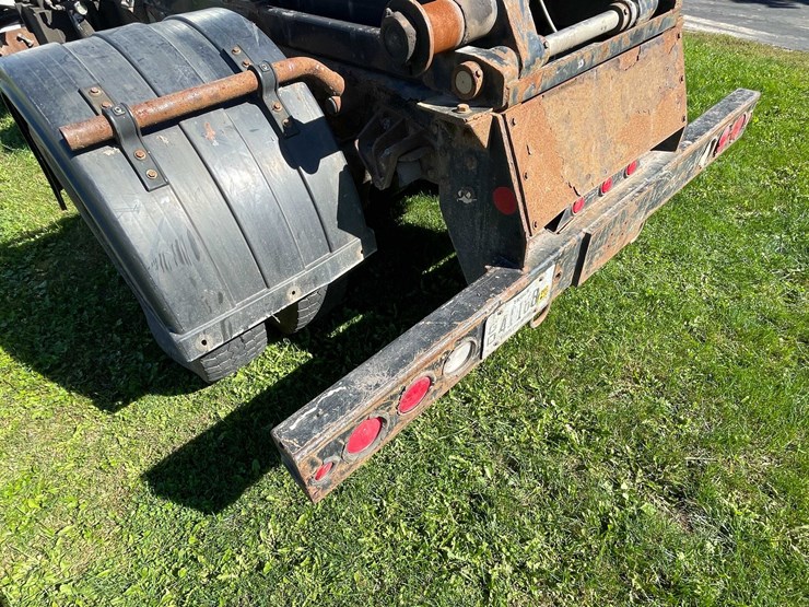 2008-ford-f750-image-27