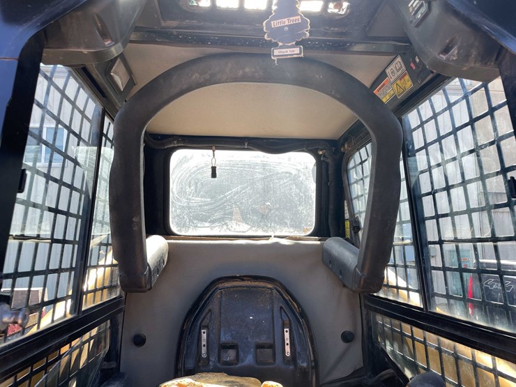 caterpillar-277b-image-14