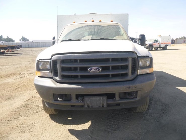 2003-ford-f450-image-29