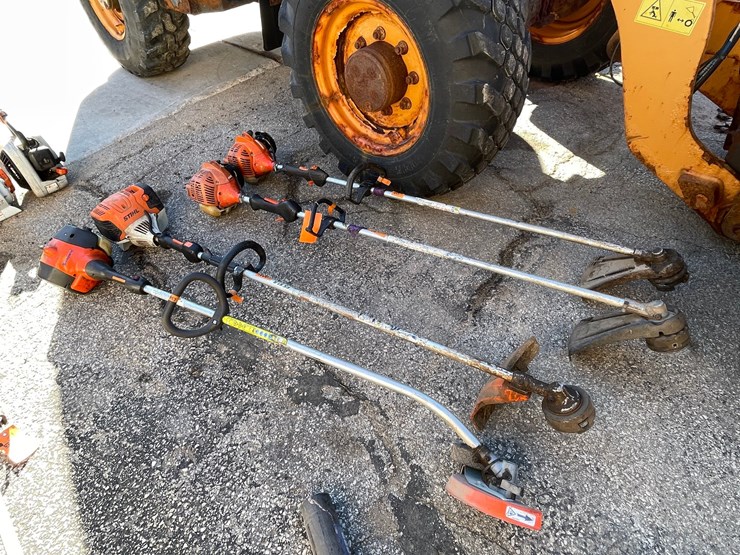 #1857-•-(4)-gas-powered-lawn-tools-image-13