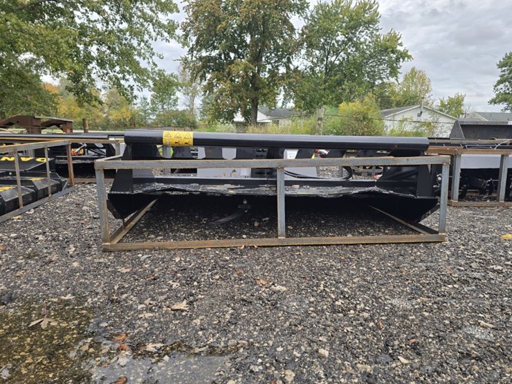 mower-king-ssrc72-72"-brush-cutter-image-5