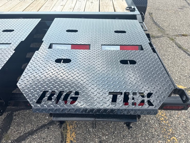 #3639-•-2027-unused-big-tex-22'-equipment-trailer-image-14