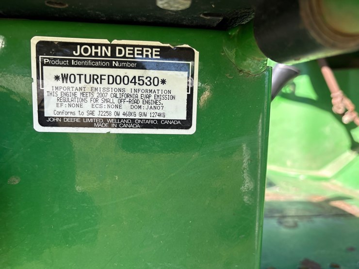 john-deere-gator-image-11
