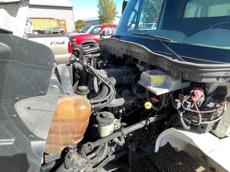 #1796-•-2012-navistar/international-box-truck-with-morgan-box-(has-wisconsin-title)-image-55