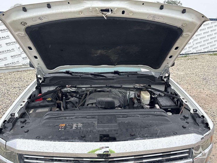2015-chevrolet-silverado-2500-image-9