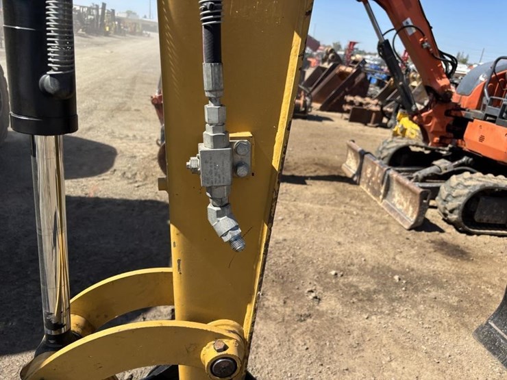 caterpillar-303e-cr-image-12