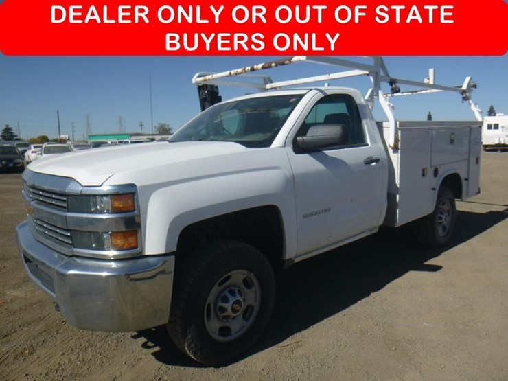 2016-chevrolet-2500hd-image-1