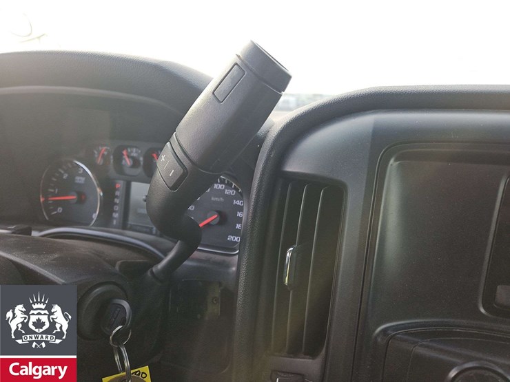 2015-gmc-sierra-2500hd-image-25