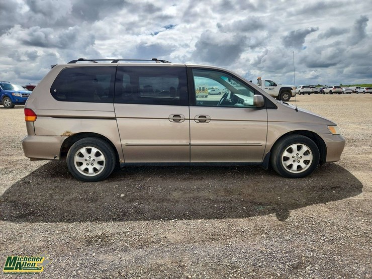 2004-honda-odyssey-image-7