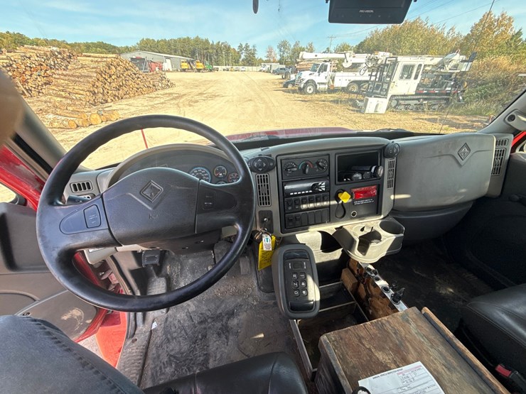 2015-versalift-vxd50-image-88