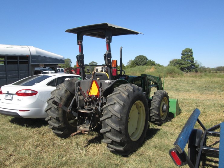 john-deere-5205-image-3