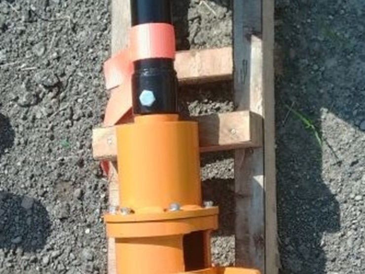 mini-excavator-auger-image-1