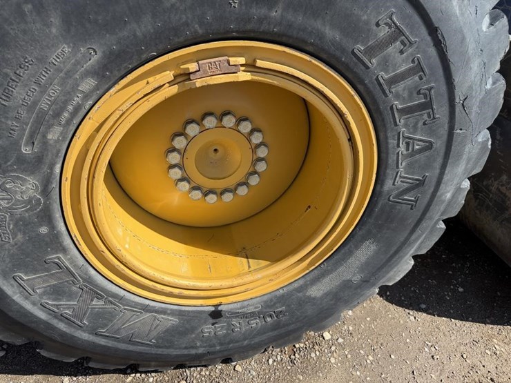 2019-caterpillar-930m-image-18