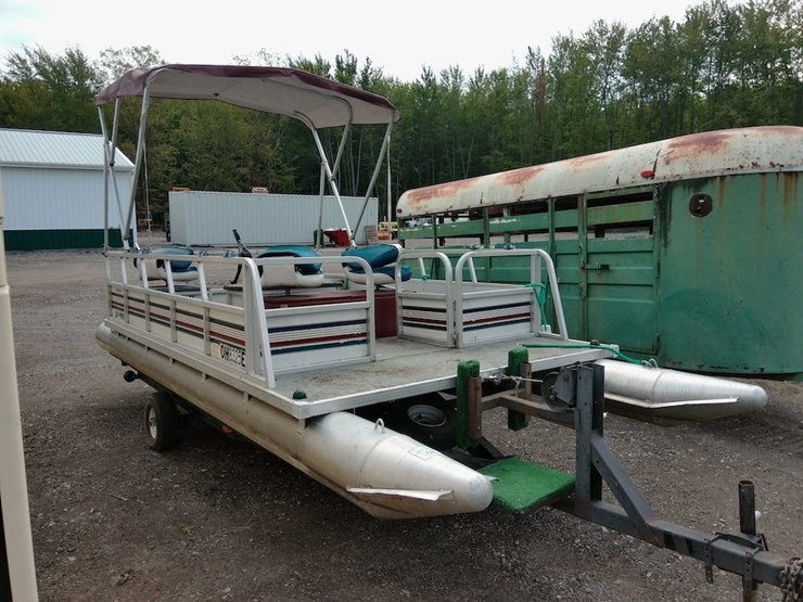 2005-cruiser-lo-pro-pontoon-boat-image-3