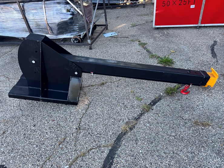 future-adjustable-forklift-lifting-arm-image-1