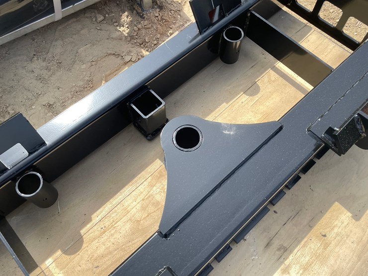 #2030-•-wolverine-skid-steer-pallet-fork-frame-attachment-image-6
