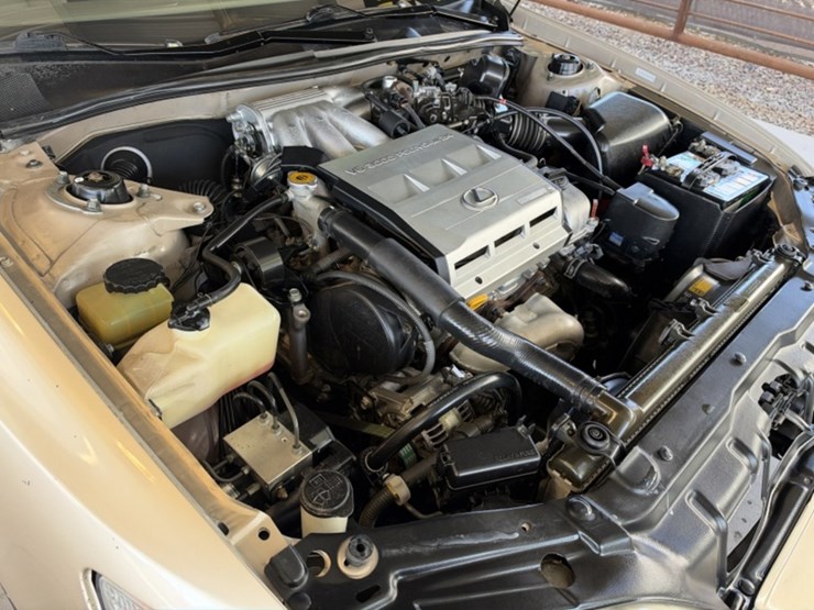 1997-lexus-es300-sdn-image-15