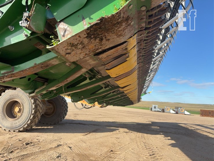 2013-john-deere-635f-image-27