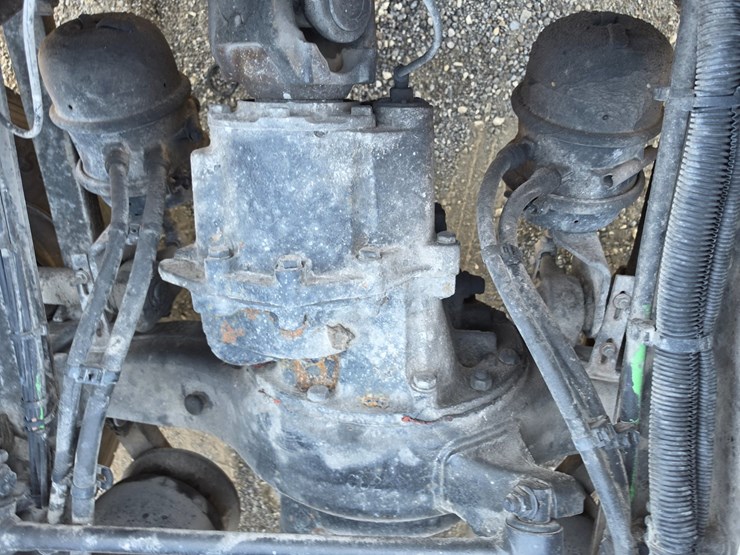 2016-freightliner-columbia-120-image-86