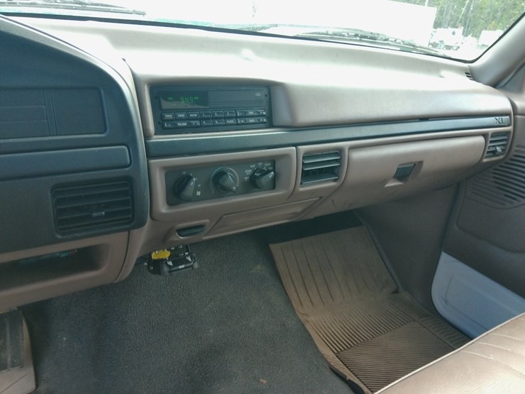 1997-ford-f450-image-11