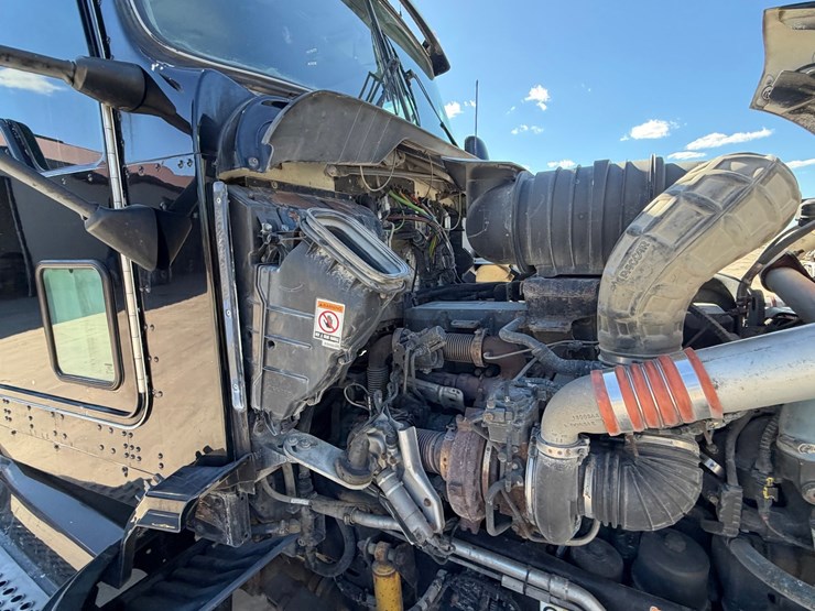 #1728-•-2012-kenworth-day-cab-truck-tractor-image-40