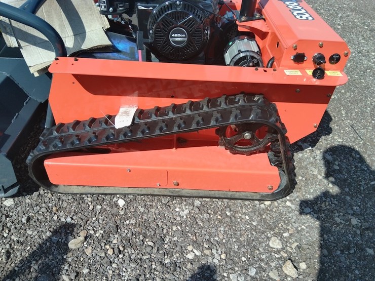 sdlool-lm1000q-remote-control-flail-mower-image-6