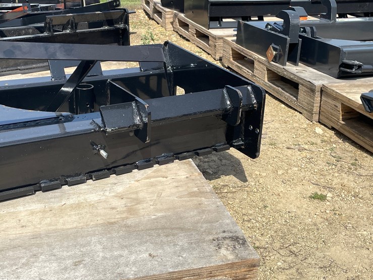 #2032-•-wolverine-skid-steer-pallet-fork-frame-attachment-image-13