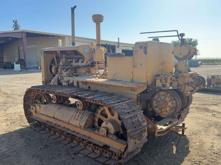caterpillar-d7-image-5
