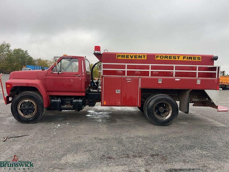 1986-ford-f700-image-8