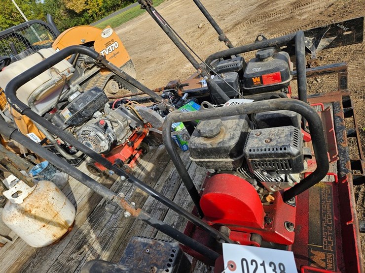 #2137-•-wen-construction-zone-plate-compactor-image-2