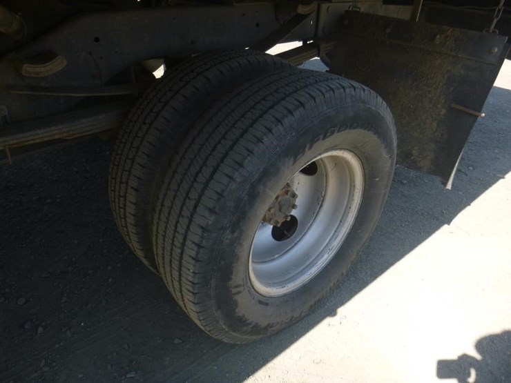 1996-dodge-ram-3500-image-16