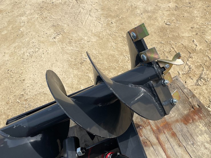 #2050-•-wolverine-skid-steer-auger-drive-and-bit-attachment-image-11