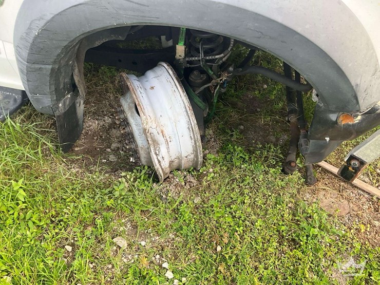 2019-ford-f550-image-17